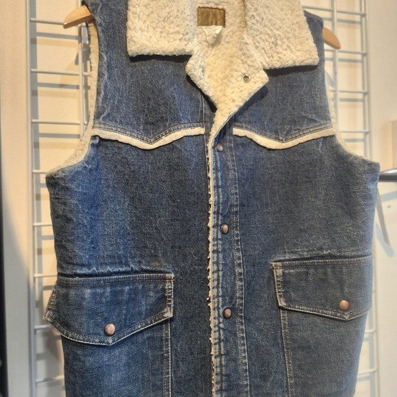 Vintage Other - Mens Vintage Denim Vest with Sherpa Lining